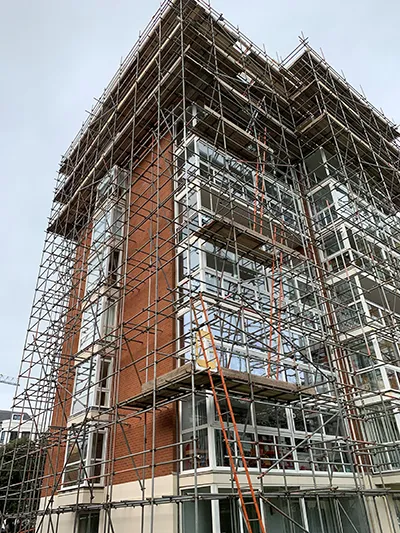 High rise tower scaffolding - RED Scaffolding Bournemouth